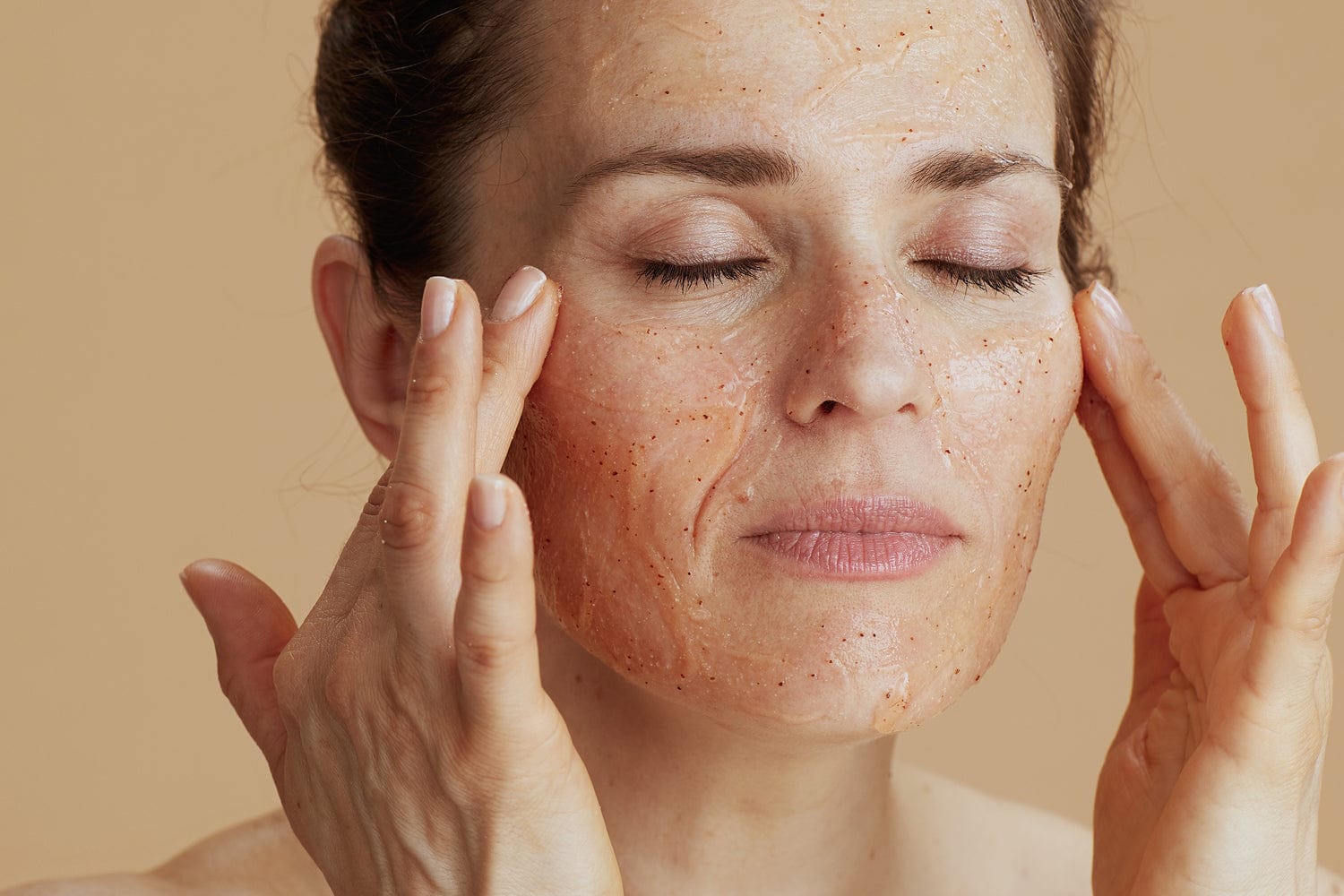 How to Exfoliate: A Comprehensive Guide