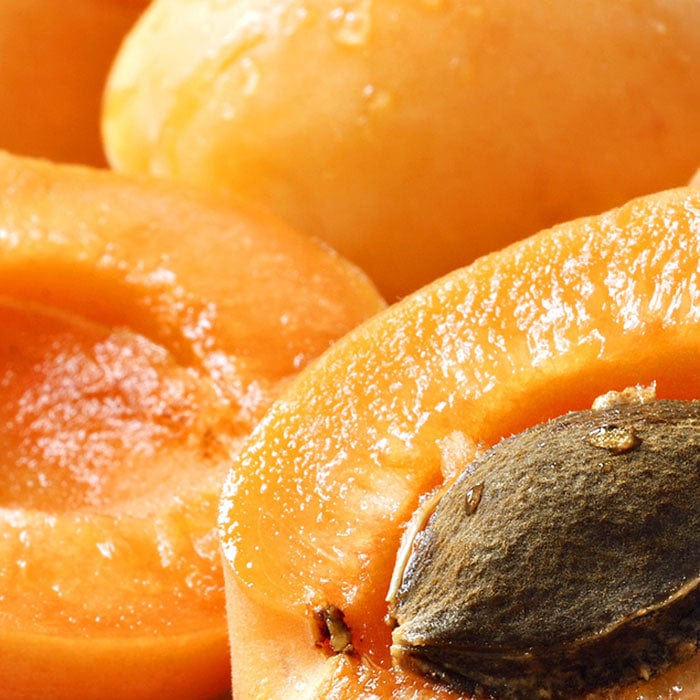 apricot-oil-700x700_74e03e24-c47e-4a2c-9513-002a5e58a9af.jpg