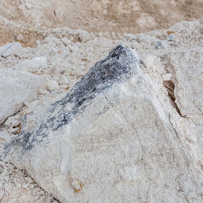 kaolin-clay-700x700_f73d5eb4-d389-43e3-b80f-6fbd9179fe11.jpg