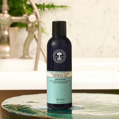 Neal's Yard Remedies Bodycare Geranium & Orange Shower Gel 200ml