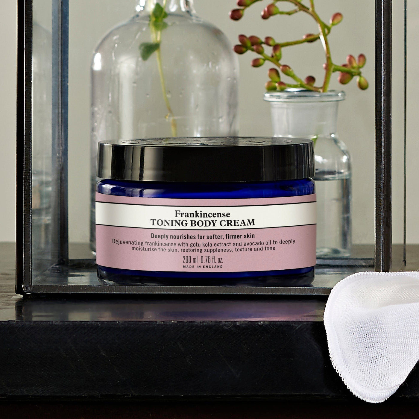 Neal's Yard Remedies Frankincense Toning Body Cream 200ml