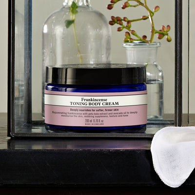 Neal's Yard Remedies Frankincense Toning Body Cream 200ml