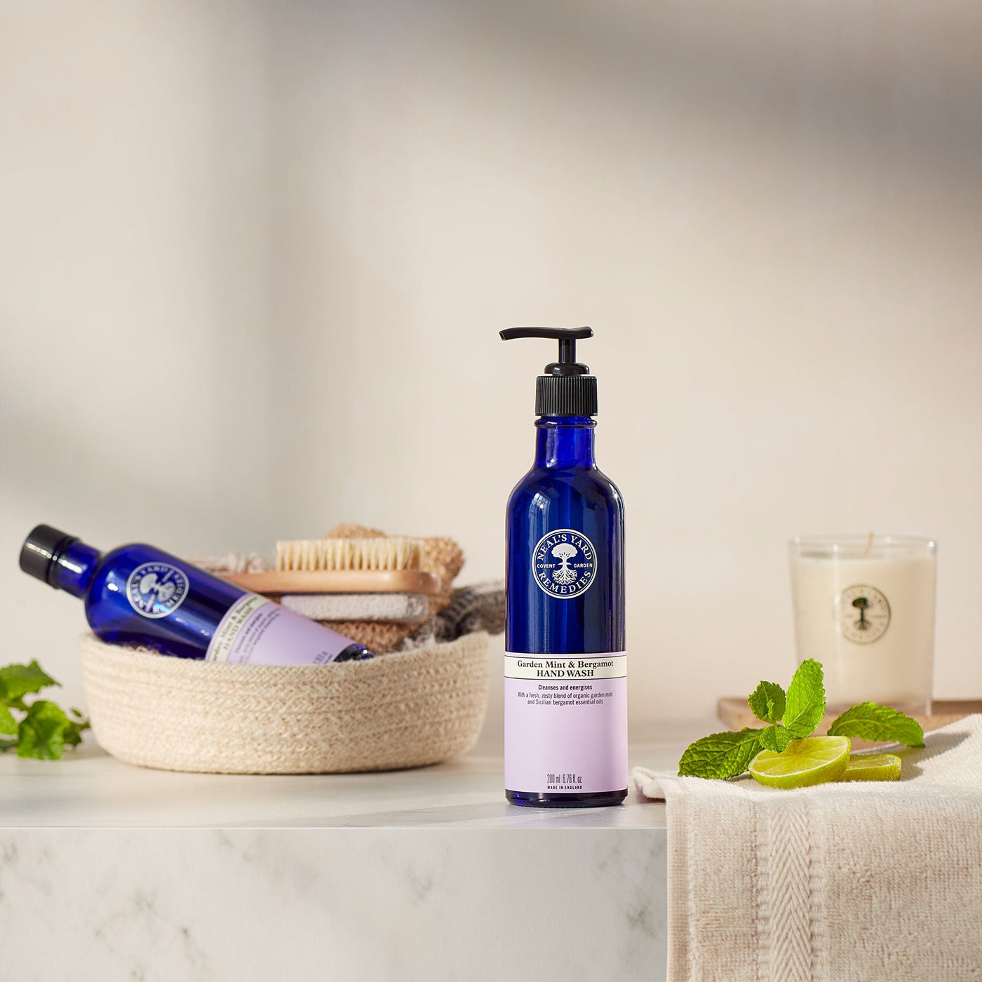 Neal's Yard Remedies Garden Mint & Bergamot Hand Wash Refill 200ml