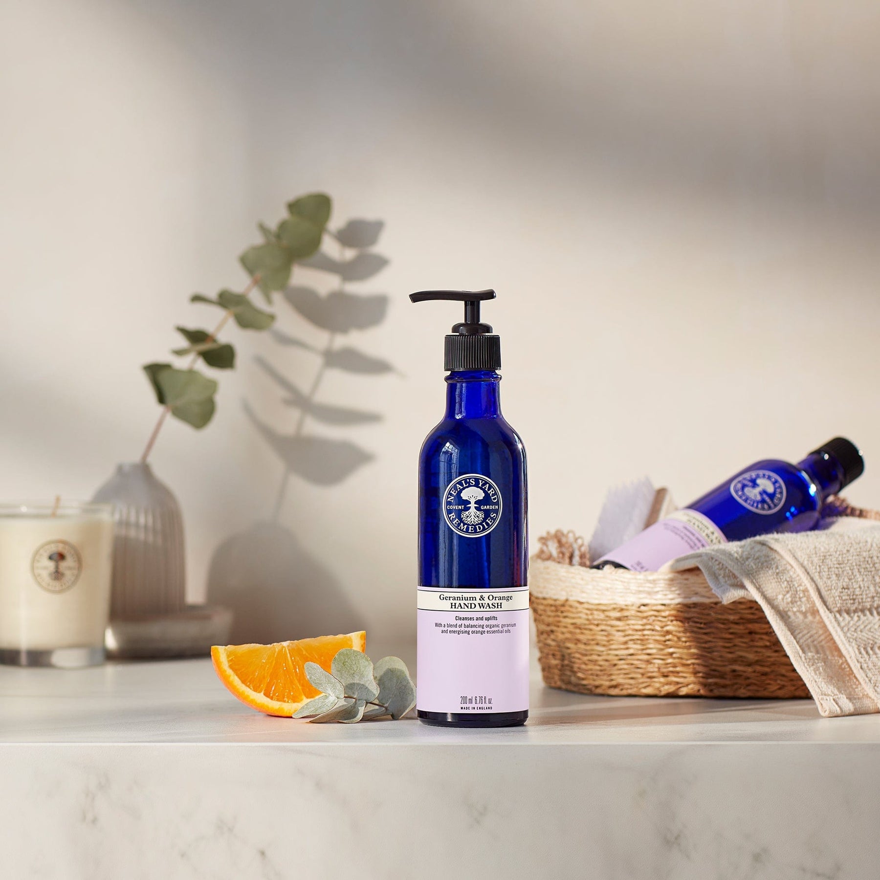 Neal's Yard Remedies Geranium & Orange Hand Wash 200ml refill