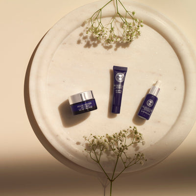 Neal's Yard Remedies Gifts & Collections Frankincense Intense™ Age-Defying Skincare Kit