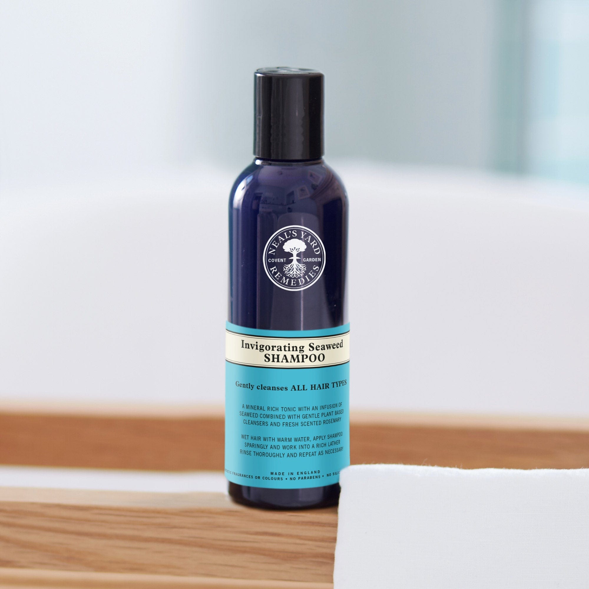 Neal's Yard Remedies | Invigorating Seaweed Shampoo 200ml